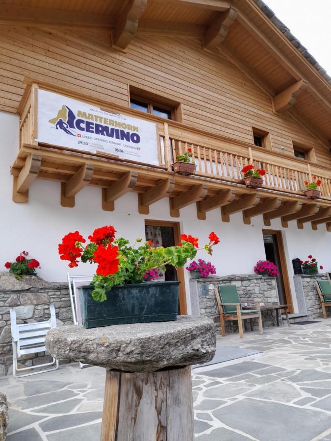 Chalet Gaspard วัลตูร์นอนช์ ภายนอก รูปภาพ