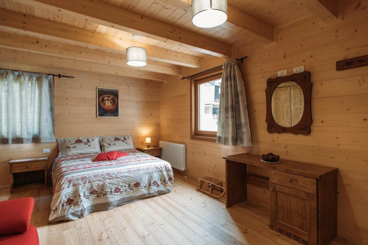 Chalet Gaspard วัลตูร์นอนช์ ภายนอก รูปภาพ